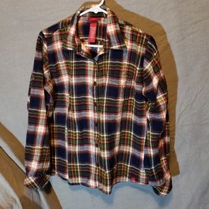 Plaid Flannel Button Down Long Sleeve Shirt